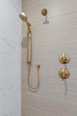 4098 Hanover Drive, Deforest, WI 53532