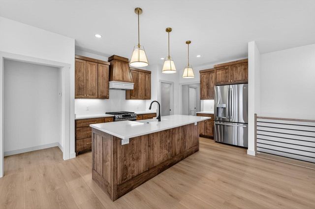 4098 Hanover Drive, Deforest, WI 53532