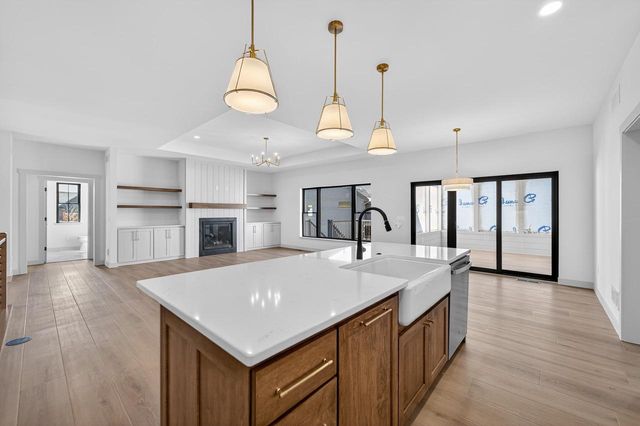 4098 Hanover Drive, Deforest, WI 53532