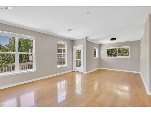 2879 Nw KENNEDY Ct 59, Portland, OR 97229