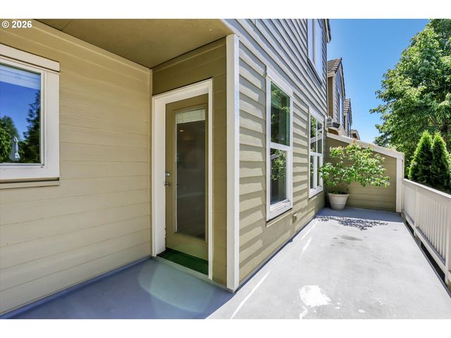 2879 Nw KENNEDY Ct 59, Portland, OR 97229