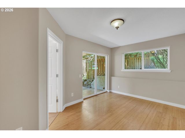 2879 Nw KENNEDY Ct 59, Portland, OR 97229