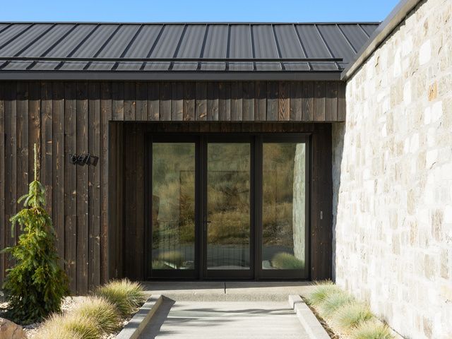 1647 E QUAIL CANYON DR, Logan, UT 84321