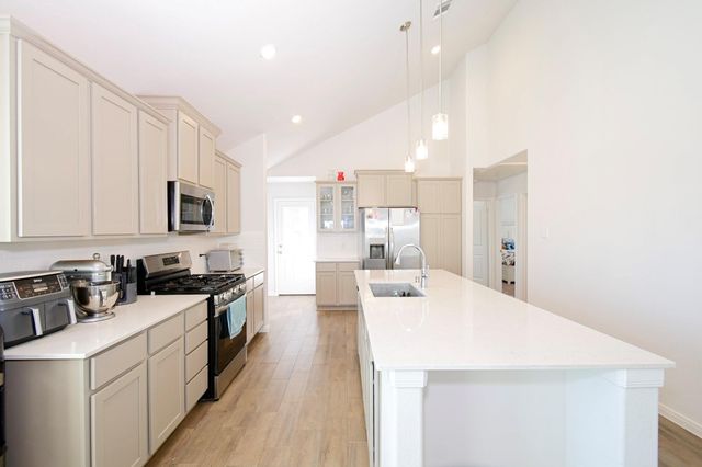 21534 Cypress Trellis Drive, Cypress, TX 77433
