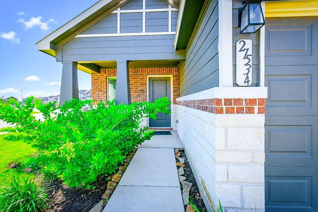 21534 Cypress Trellis Drive, Cypress, TX 77433