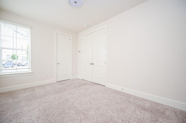 9546 London Bridge Station Station, Houston, TX 77045