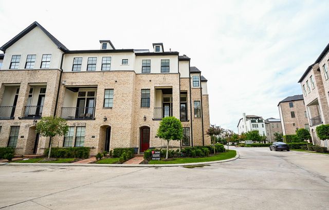 9546 London Bridge Station Station, Houston, TX 77045