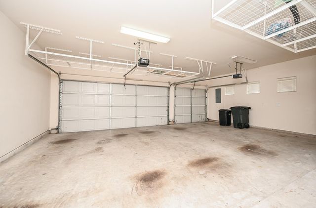 9546 London Bridge Station Station, Houston, TX 77045