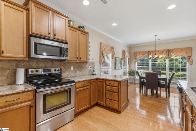 4 Cedarcrest Court, Simpsonville, SC 29680