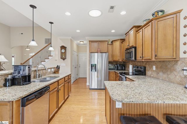 4 Cedarcrest Court, Simpsonville, SC 29680
