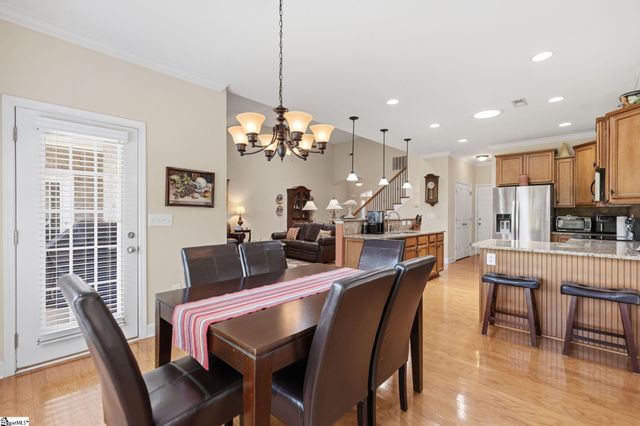 4 Cedarcrest Court, Simpsonville, SC 29680