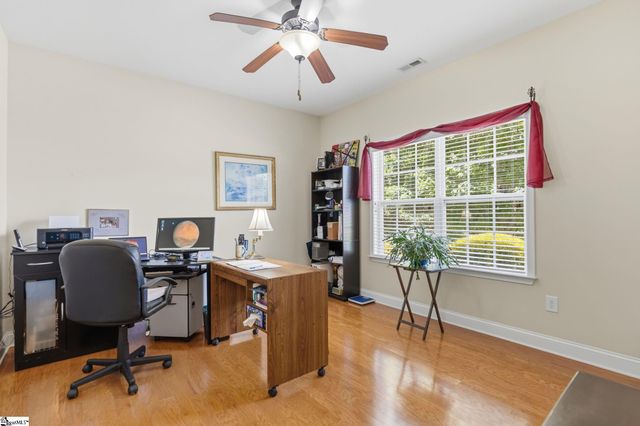 4 Cedarcrest Court, Simpsonville, SC 29680