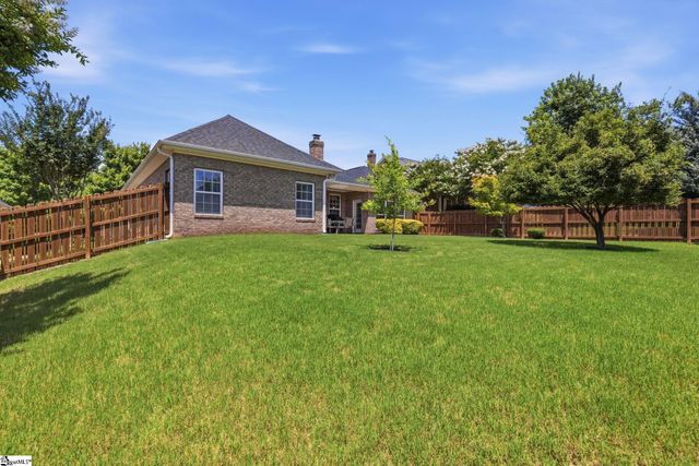 4 Cedarcrest Court, Simpsonville, SC 29680
