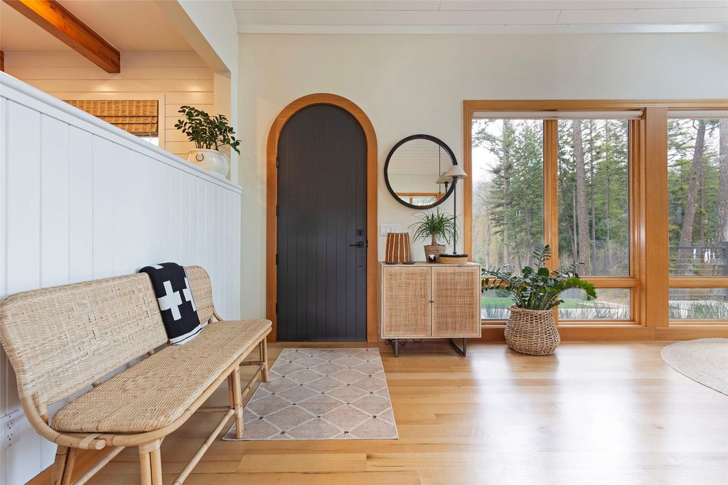 14833 Sunburst Drive, Bigfork, MT 59911 photo 10