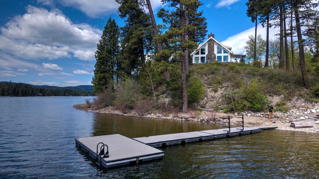 14833 Sunburst Drive, Bigfork, MT 59911 photo 2