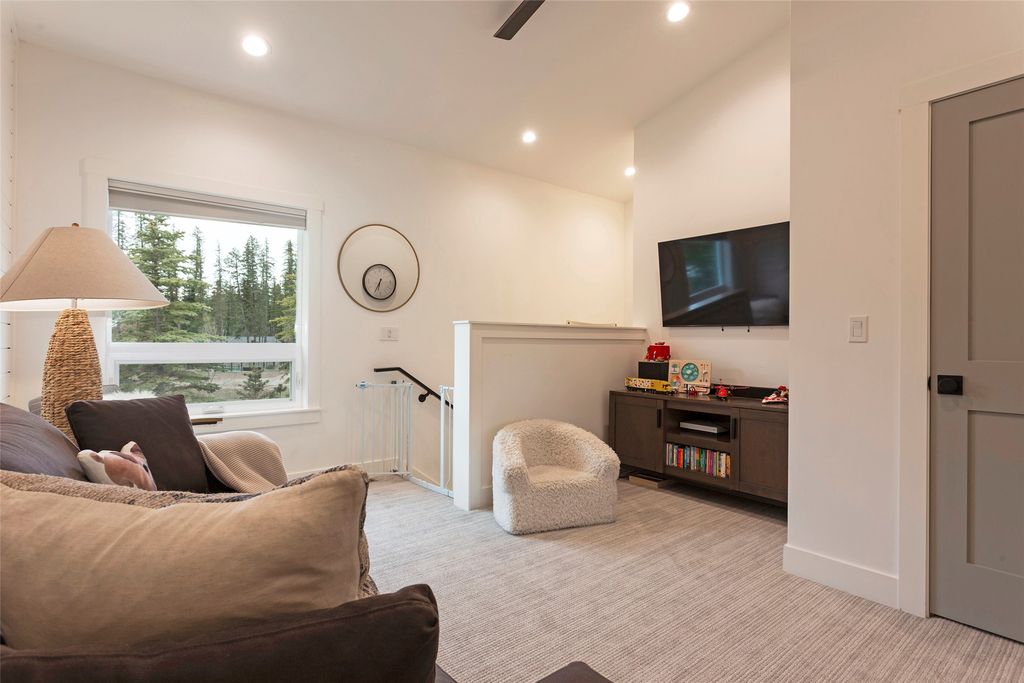14833 Sunburst Drive, Bigfork, MT 59911 photo 56