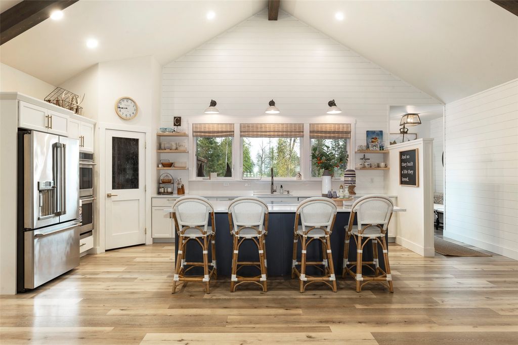14833 Sunburst Drive, Bigfork, MT 59911 photo 77