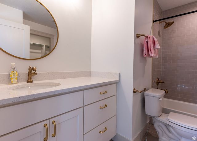 6543 W LAKE AVE, South Jordan, UT 84009