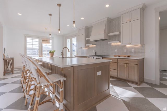 6543 W LAKE AVE, South Jordan, UT 84009