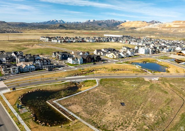 6543 W LAKE AVE, South Jordan, UT 84009