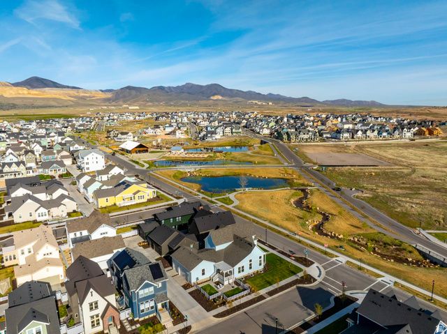 6543 W LAKE AVE, South Jordan, UT 84009