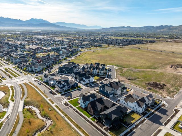 6543 W LAKE AVE, South Jordan, UT 84009