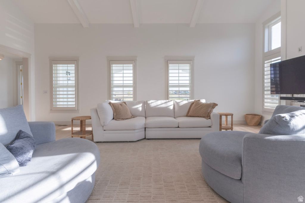 Image 19 of property listing at 6543 W LAKE AVE, South Jordan, UT 84009