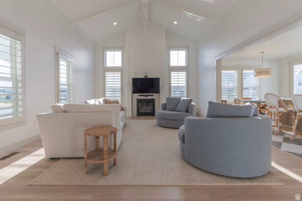 Image 23 of property listing at 6543 W LAKE AVE, South Jordan, UT 84009