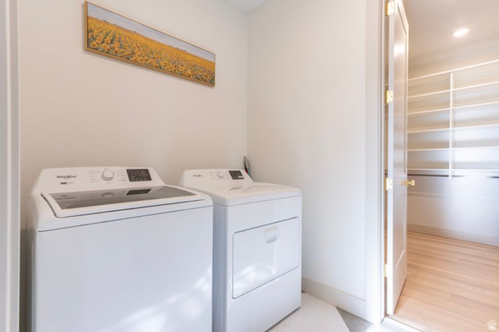 Image 29 of property listing at 6543 W LAKE AVE, South Jordan, UT 84009