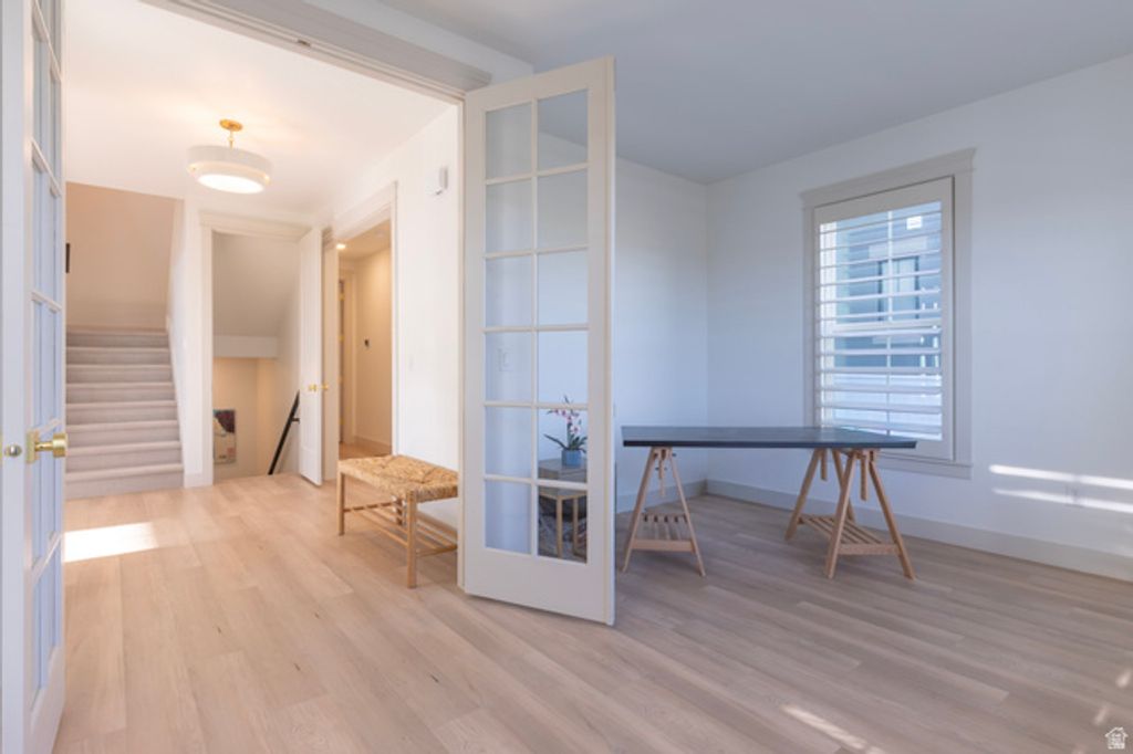 Image 37 of property listing at 6543 W LAKE AVE, South Jordan, UT 84009