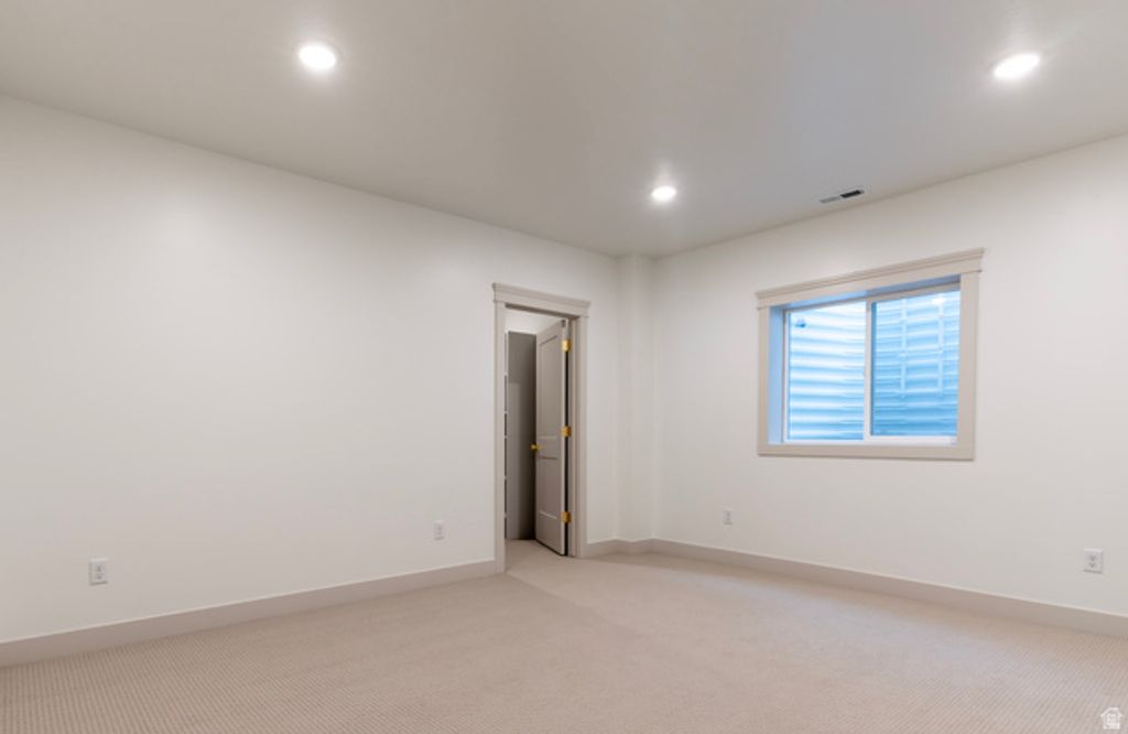 Image 59 of property listing at 6543 W LAKE AVE, South Jordan, UT 84009