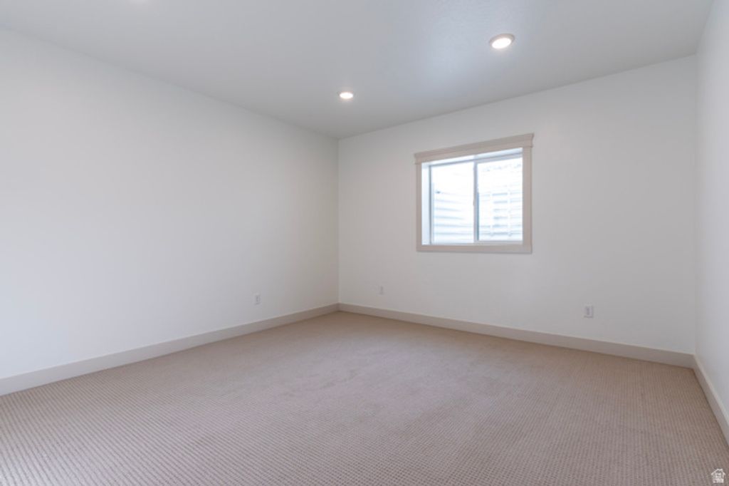 Image 62 of property listing at 6543 W LAKE AVE, South Jordan, UT 84009