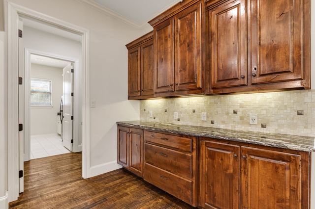 8640 Normandy Way, Argyle, TX 76226