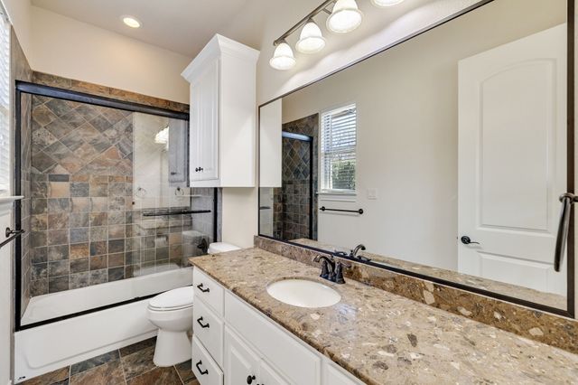 8640 Normandy Way, Argyle, TX 76226