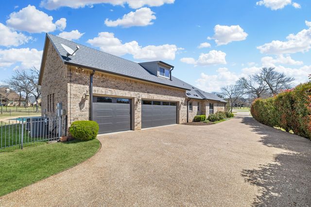 8640 Normandy Way, Argyle, TX 76226