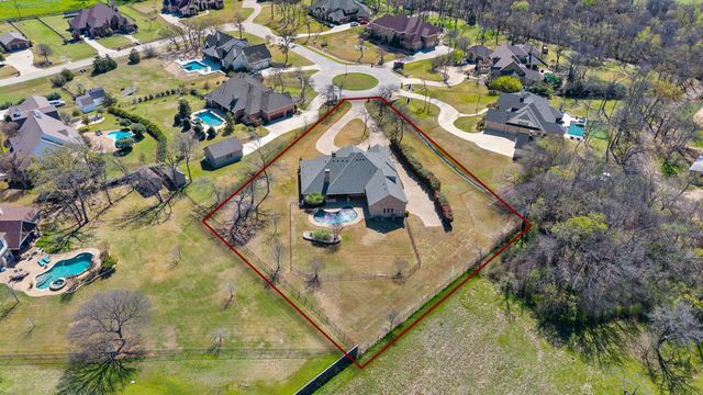 8640 Normandy Way, Argyle, TX 76226