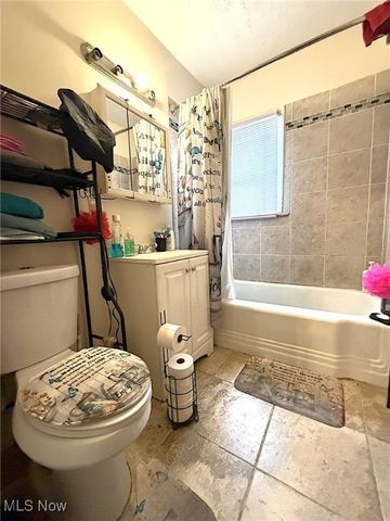 3453 E 105th Street, Cleveland, OH 44108