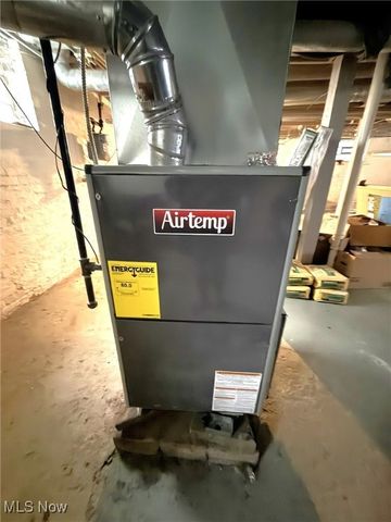 3453 E 105th Street, Cleveland, OH 44108