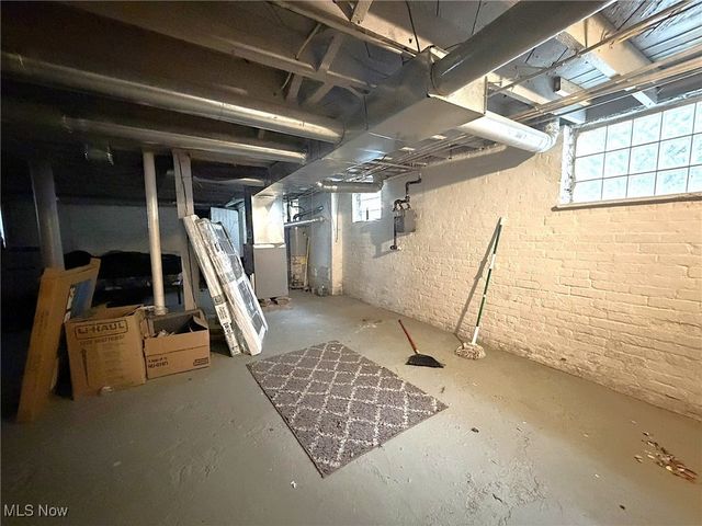 3453 E 105th Street, Cleveland, OH 44108