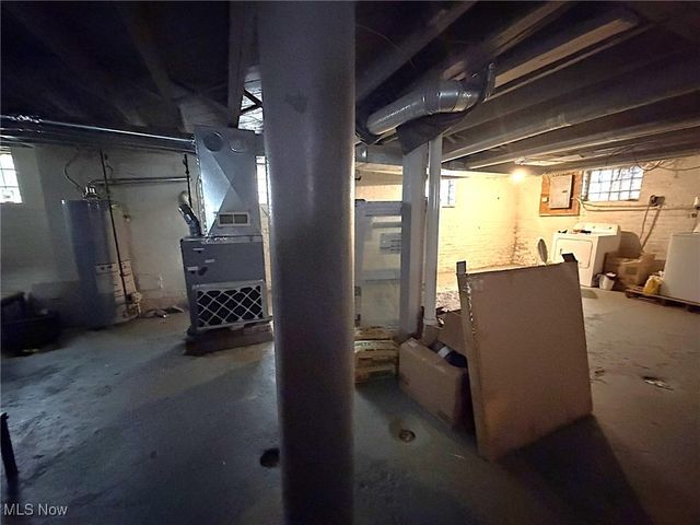 3453 E 105th Street, Cleveland, OH 44108