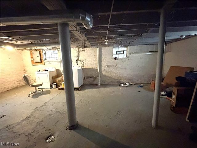 3453 E 105th Street, Cleveland, OH 44108