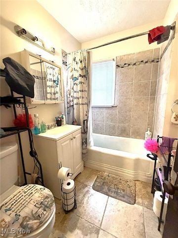 3453 E 105th Street, Cleveland, OH 44108