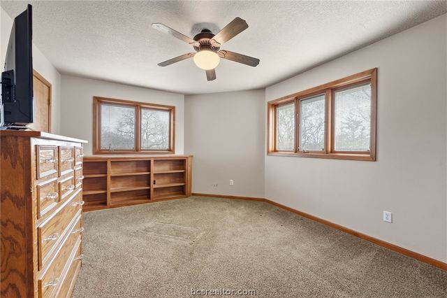 9261 Brookwater Circle, College Station, TX 77845