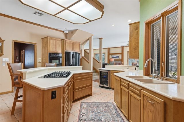 9261 Brookwater Circle, College Station, TX 77845