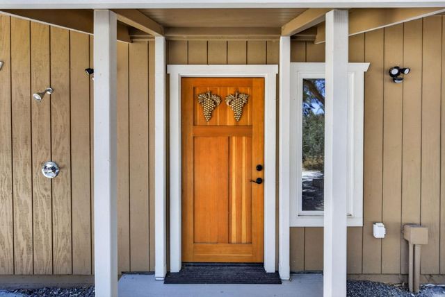 3385 Cienega Road, Hollister, CA 95023