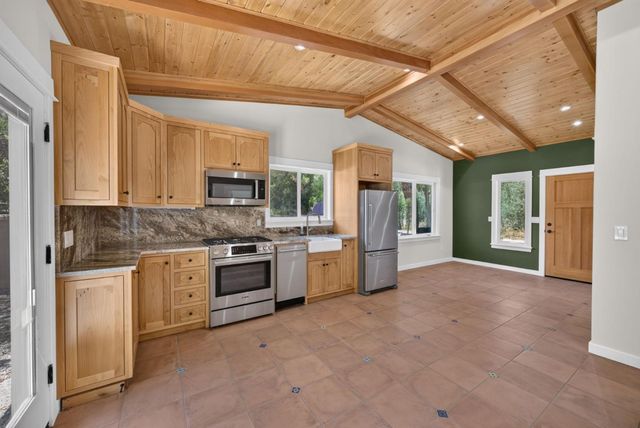 3385 Cienega Road, Hollister, CA 95023