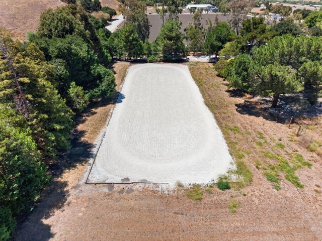 3385 Cienega Road, Hollister, CA 95023