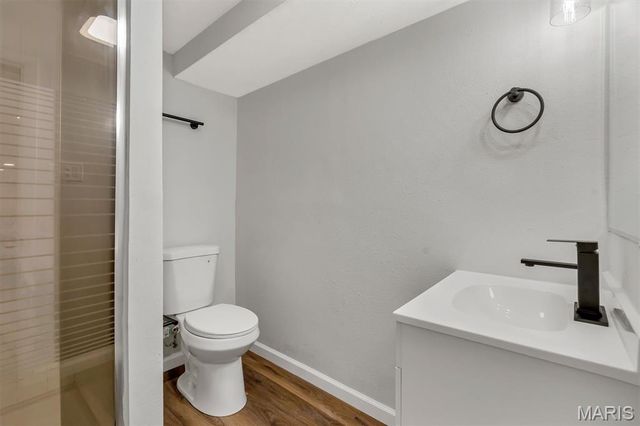 700 Dewayne Drive, Florissant, MO 63031