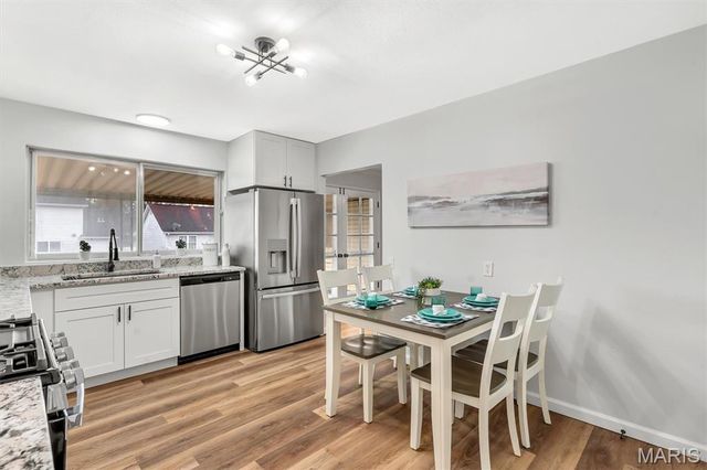 700 Dewayne Drive, Florissant, MO 63031