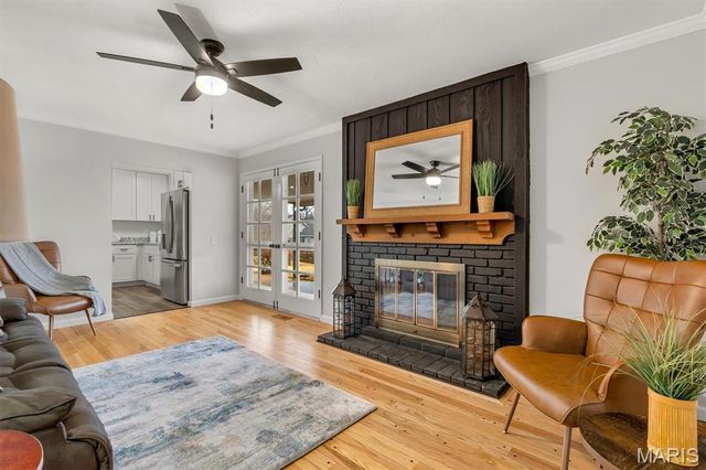 700 Dewayne Drive, Florissant, MO 63031